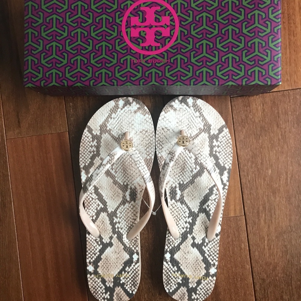 Tory Burch Flip Flops Size: 7